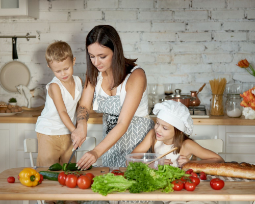 Comment apprivoiser les fruits et les légumes chez les enfants?
