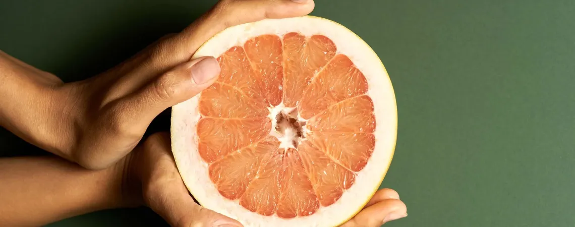 Demi pamplemousse concept sexe féminin - Half grapefruit female sex concept