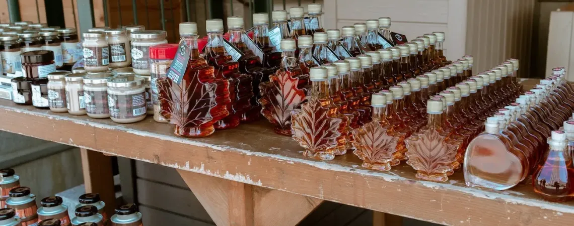 Produits d'érable à une cabane à sucre