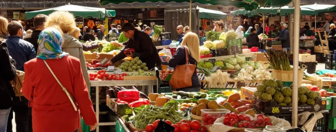 marché de produits locaux