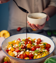 salade de tomates avec vinaigrette balsamique