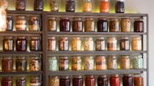 conserves dans un garde-manger