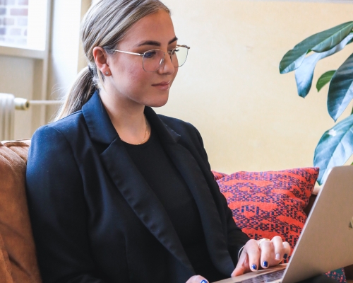 Consultation with a dietitian remotely from home via teleconsultation