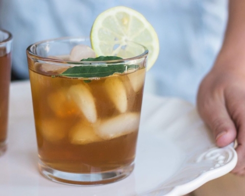 cocktail rafraichissant avec lime