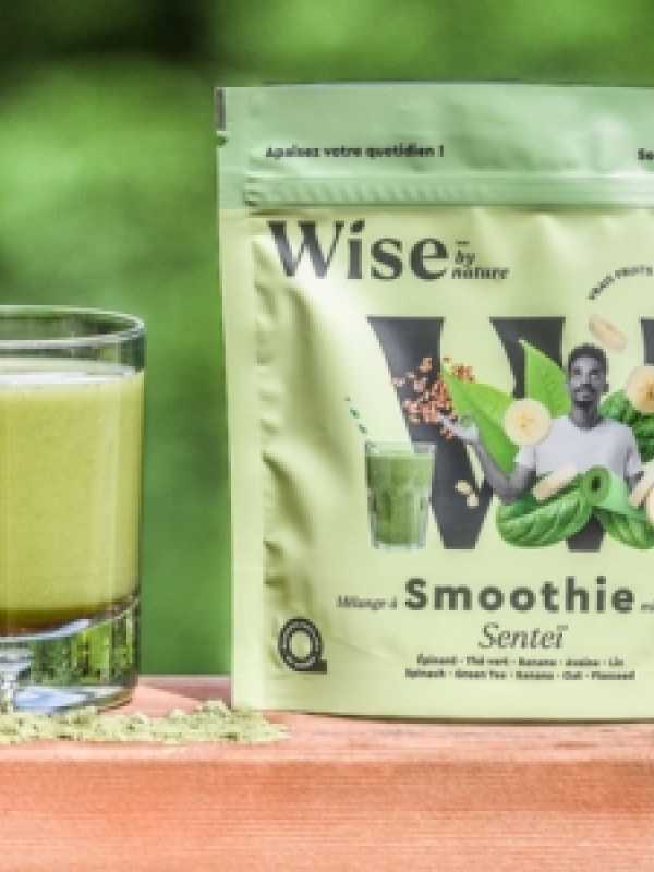Green smoothie from Wise by Nature