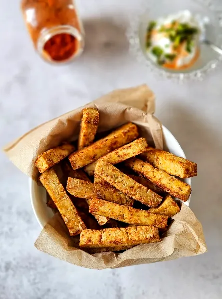 Bâtonnets de tofu croustillants ÉquipeNutrition Crispy Tofu Sticks TeamNutrition