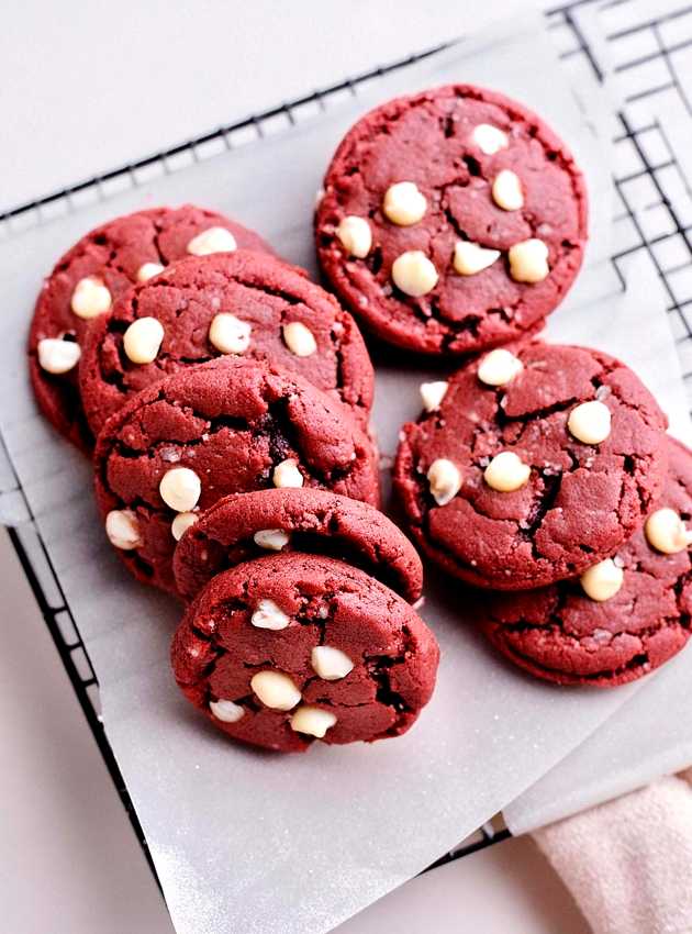 Biscuits betteraves chocolat - Beetroot and Chocolate Cookies