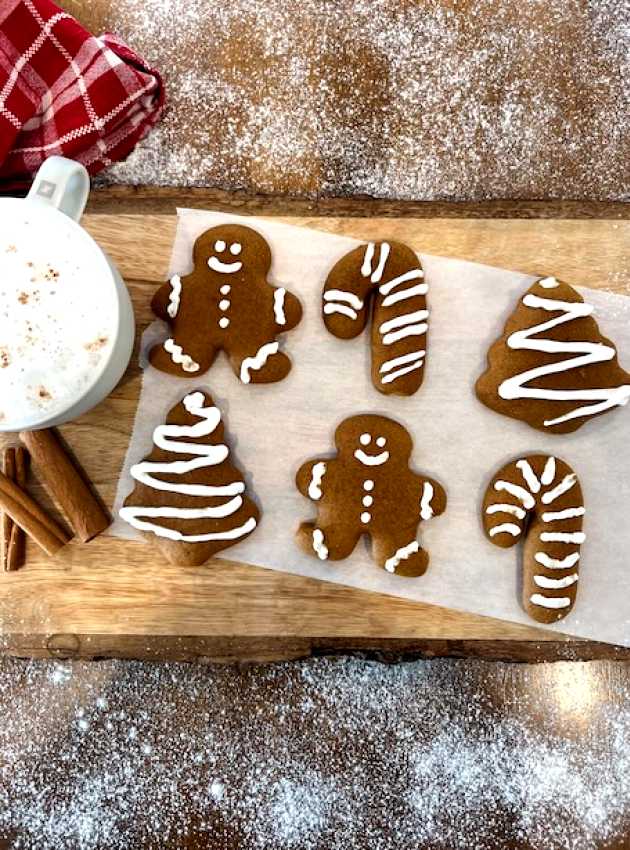 Biscuit pain d’épices faible en glucides Low Carb Gingerbread Cookies