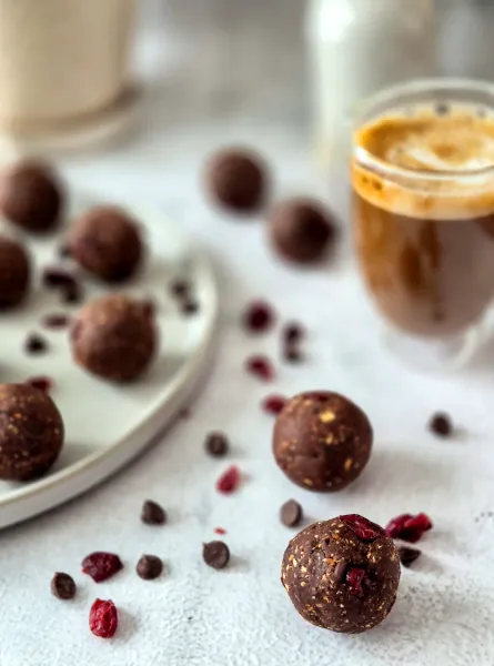 Boules d’énergie choco-canneberge Équipenutrition Chocolate-Cranberry Energy Bites Teamnutrition