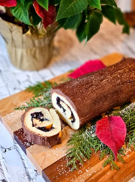 Bûche de Noël faible en FODMAP Low-FODMAP Yule Log