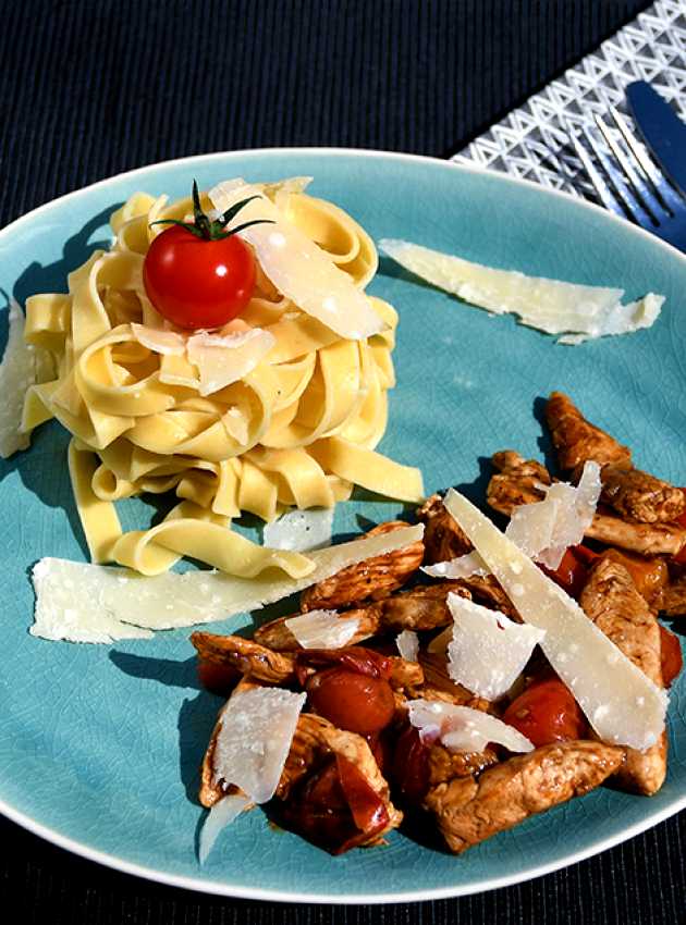 Escalope de dindon aux tomates et au parmesan