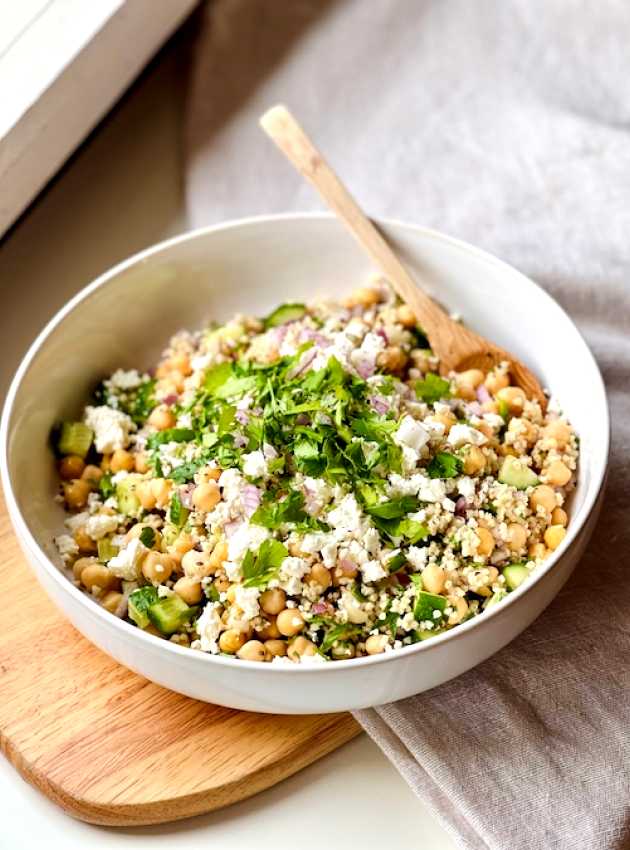 Herby Lemon Chickpea and Millet Salad Salade de millet, pois chiches et aux herbes