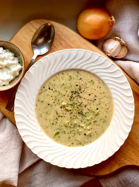 Crème de brocoli riche en protéines ÉquipeNutrition High Protein Cream of Broccoli Soup TeamNutrition