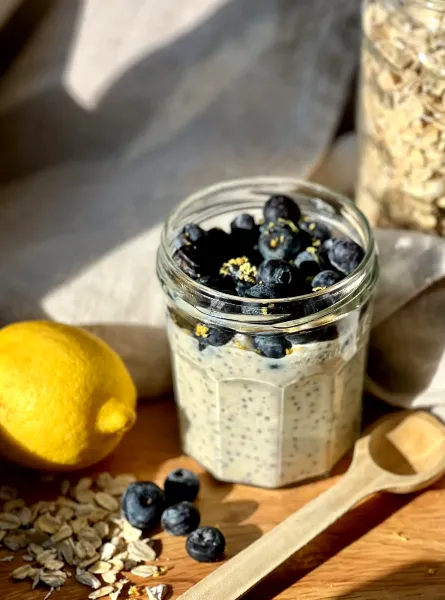 High Protein Lemon Blueberry Overnight Oats by TeamNutrition Dietitian Nutritionist