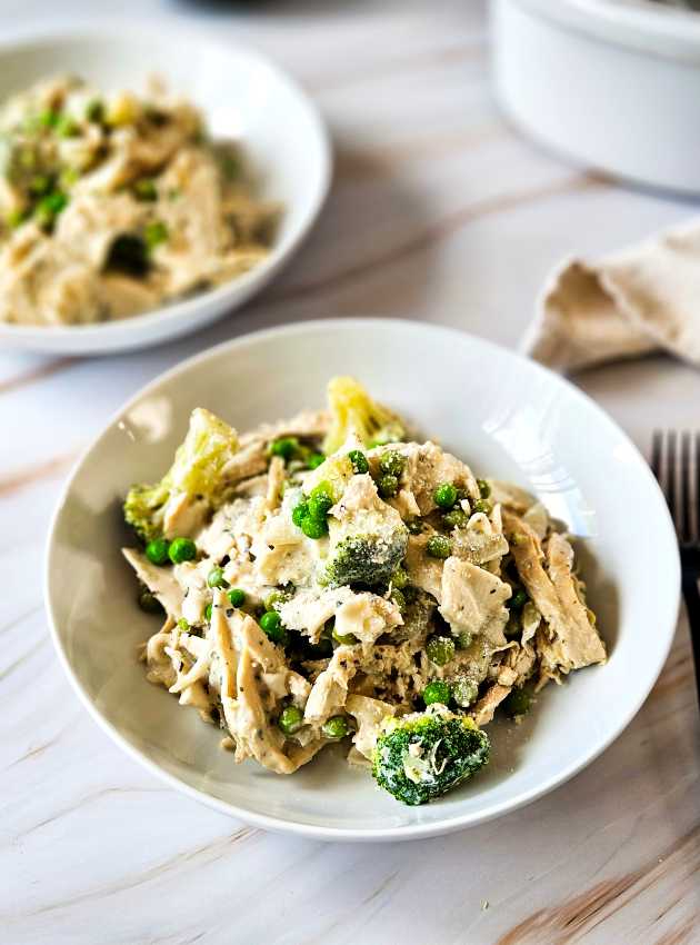 Pâtes au poulet à la mijoteuse Slow Cooker Chicken Pasta  ÉquipeNutrition Teamnutrition