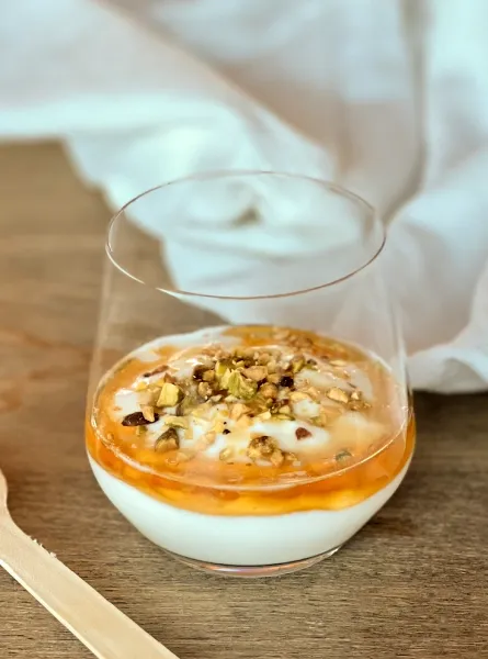 Honey Pistachio Yogourt