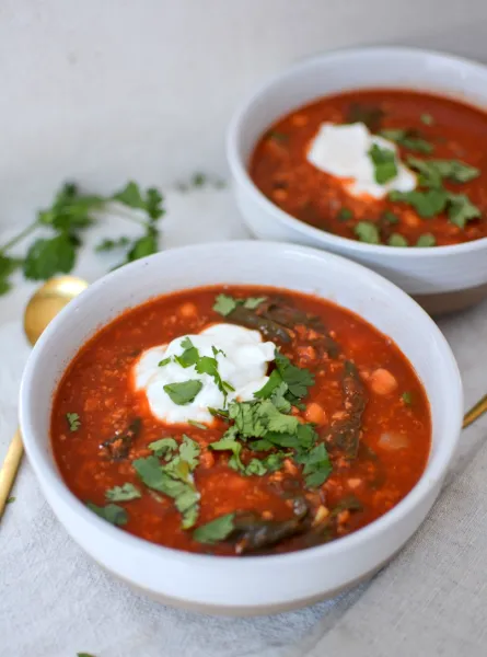 Soupe shawarma végétarienne à la mijoteuse ÉquipeNutrition Slow Cooker Vegetarian Shawarma Soup TeamNutrition