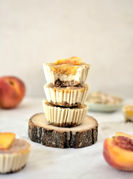 Bouchées de type cheesecake aux pêches ÉquipeNutrition Peach Cheesecake Bites TeamNutrition