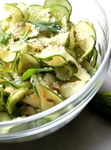 Salade de concombre à l’asiatique