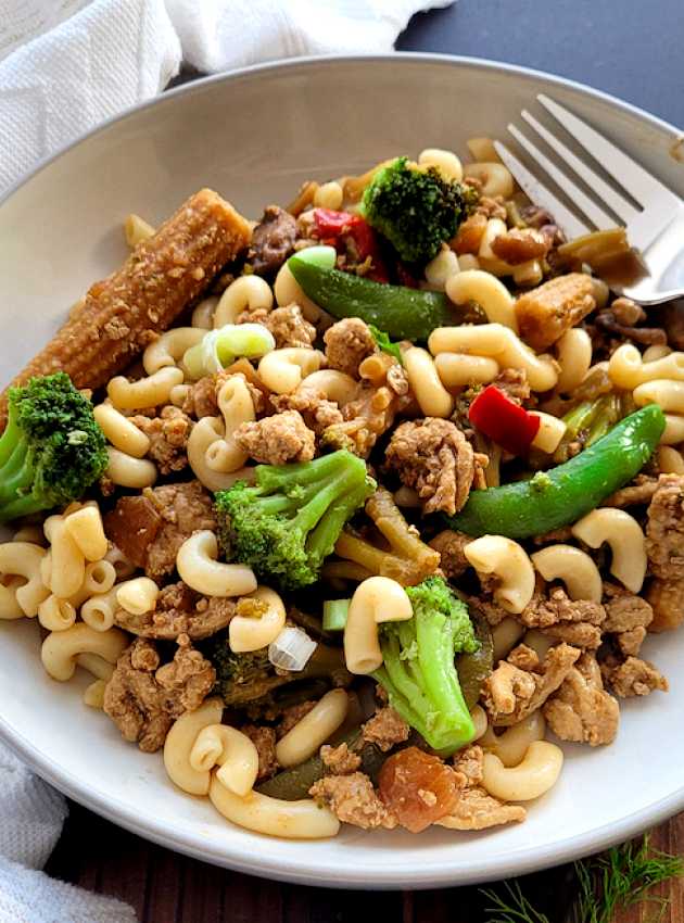 Chinese Macaroni with Ground Turkey