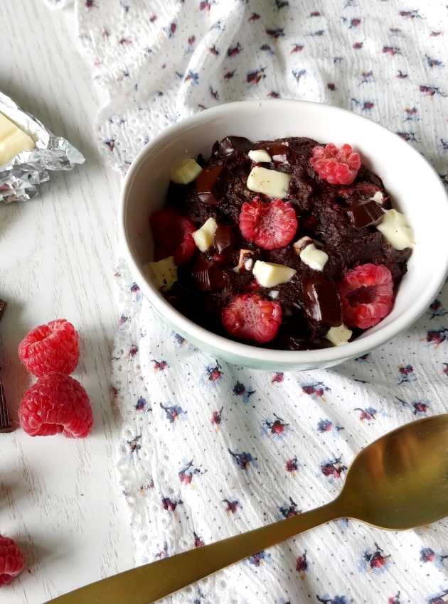 Raspberry Triple-Chocolate Mugcake (Gluten Free and Low FODMAP)
