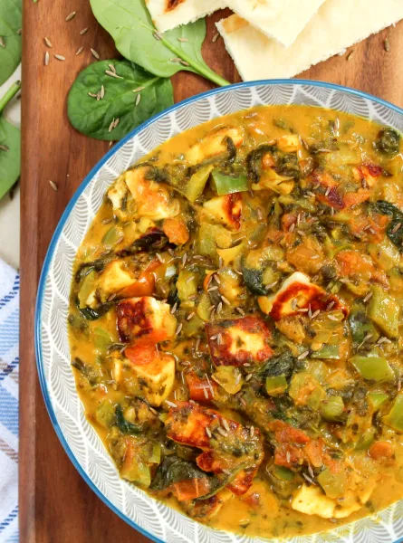 Paneer aux épinards