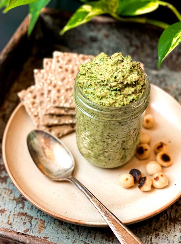 Vegan Pesto (Low FODMAPs)