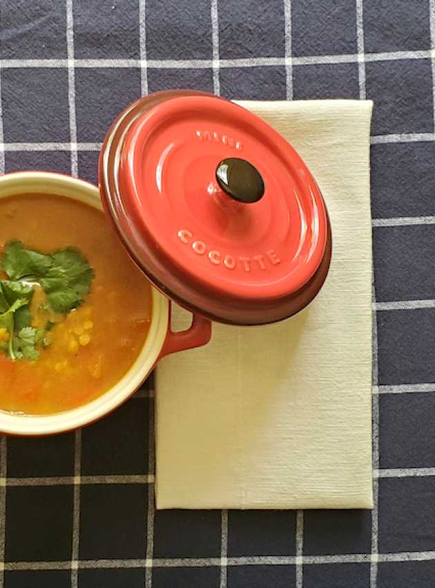 Soupe aux lentilles et poivrons rouges